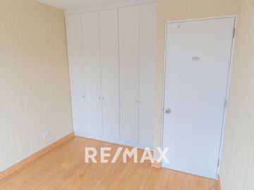Venta De Departamento Estreno Con Balcón En Santa Catalina,La Victoria 60M2
