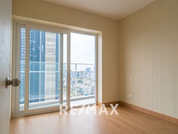 Venta De Departamento Estreno Con Balcón En Santa Catalina,La Victoria 60M2