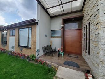 VENTA CASA CAMPESTRE EXCLUSIVA CONJUNTO CERRADO CAJICA , LA VIRGEN