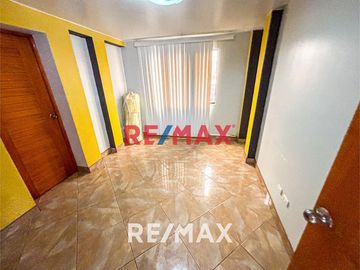 Venta De Terreno Industrial O Local Industrial 300 M2 - Ate