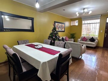 DEPARTAMENTO AMPLIO CON TERRAZA Y JARDÍN A MUY BUEN PRECIO