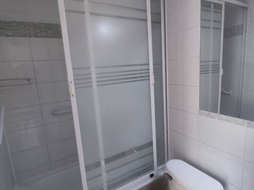 VENTA DEPARTAMENTO EN SEGUNDO PISO 3 DORMITORIOS, 1 BAÑO EN CONDOMINIO NUEVA ESPERANZA DE BUTRON