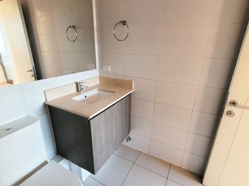 Dpto en Barrio El Llano Subercaseaux San Miguel 1 Dormitorio 1 baño 1 Estac 1 Bodega