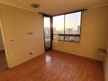 Dpto en Barrio El Llano Subercaseaux San Miguel 1 Dormitorio 1 baño 1 Estac 1 Bodega