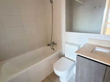 Dpto en Barrio El Llano Subercaseaux San Miguel 1 Dormitorio 1 baño 1 Estac 1 Bodega