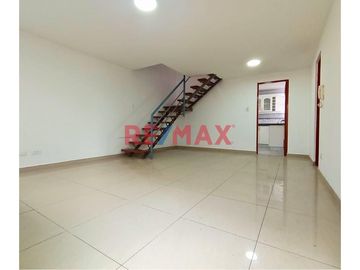 Venta De Un Hermoso Duplex Los Olivos