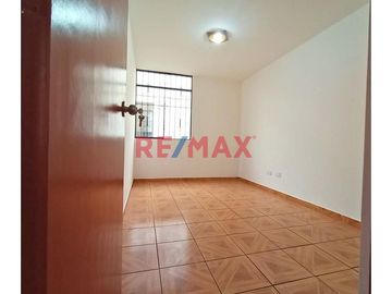 Venta De Un Hermoso Duplex Los Olivos