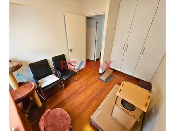Venta/Remate De Amplio Y Acogedor Departamento En La Aurora - Miraflores