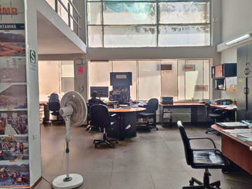 Venta de Edificio Coorporativo/ Departamentos en San Martin de Porres