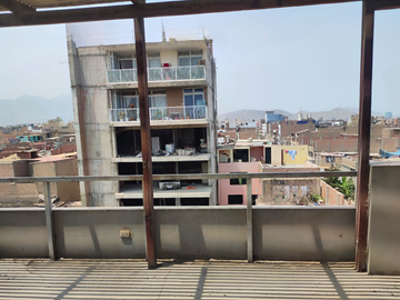 Venta de Edificio Coorporativo/ Departamentos en San Martin de Porres
