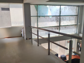 Venta de Edificio Coorporativo/ Departamentos en San Martin de Porres