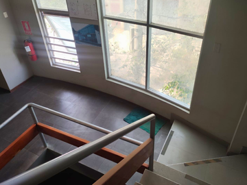 Venta de Edificio Coorporativo/ Departamentos en San Martin de Porres