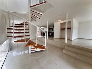 Casa en Venta en Fracc. Arbolada Coto 2