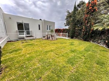Casa en Venta en Fracc. Arbolada Coto 2