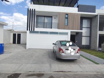 Casa en  Venta Fraccionamiento Lirios I