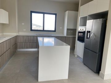 Impresionante Departamento Colonia Vistermosa a Estrenar