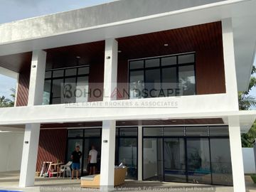 Unfinished Elegance – Luxury House in Dauis Panglao Island