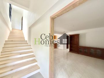 Modern Elegance: Newly Constructed 10-Bedroom Home for Sale in Maria Luisa Estate Park