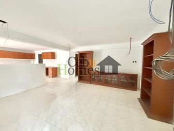 Modern Elegance: Newly Constructed 10-Bedroom Home for Sale in Maria Luisa Estate Park