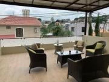 CASA CON DEPARTAMENTO DE VENTA EN CEIBOS NORTE