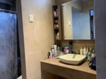 CASA CON DEPARTAMENTO DE VENTA EN CEIBOS NORTE