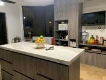 CASA CON DEPARTAMENTO DE VENTA EN CEIBOS NORTE