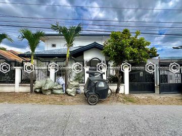 3-STOREY HOUSE FOR SALE WITH SWIMMING POOL IN PORAC, PAMPANGA