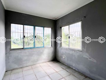 3-STOREY HOUSE FOR SALE WITH SWIMMING POOL IN PORAC, PAMPANGA