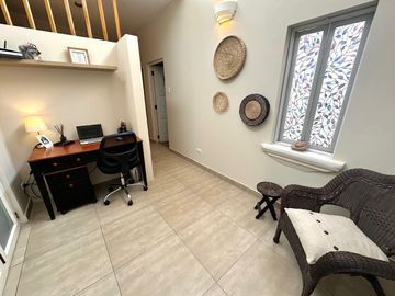 Venta de Hermosa Casa en Urbanización Los Alamos, cerca de UPC, Esan, Surco