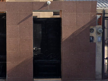 VENTA DE CASA EN LA COLONIA LOMAS MONTECARLO EN CHIHUAHUA