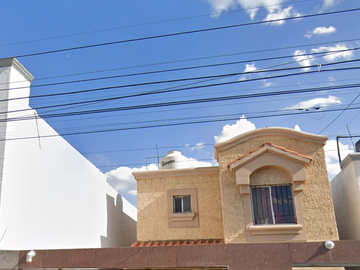 VENTA DE CASA EN LA COLONIA LOMAS MONTECARLO EN CHIHUAHUA
