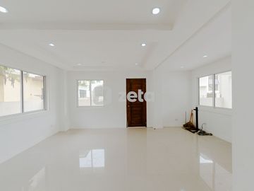 Brand New 3-Level Single Detached House in Xavier Estates!