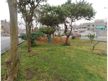 Se Vende Casa En Av. Santa Rosa San Juan De Lurigancho