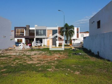 Terreno Residencial en Venta en Portal del Río, Machala