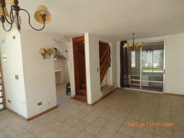 Casa 5 dormit y 3 Baños en Palena con Tobalaba
