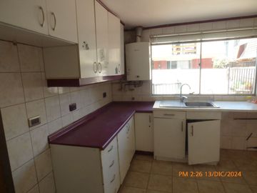 Casa 5 dormit y 3 Baños en Palena con Tobalaba