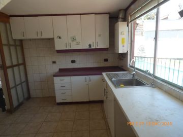 Casa 5 dormit y 3 Baños en Palena con Tobalaba