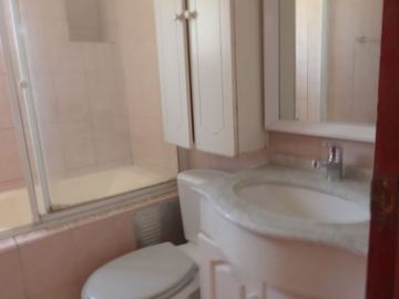 Casa 5 dormit y 3 Baños en Palena con Tobalaba