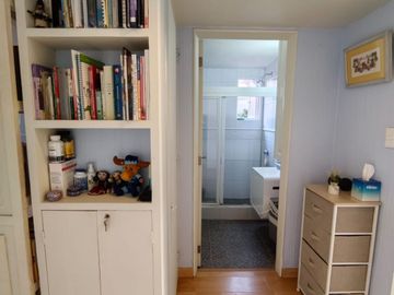 CÓMODA CASA DE UN NIVEL CON LOFT INDEPENDIENTE
