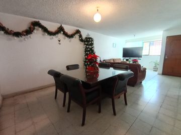 CASA EN VENTA, UN NIVEL, LOMAS DE CORTÉS. EXCELENTE UBICACIÓN, ESCRITURADA