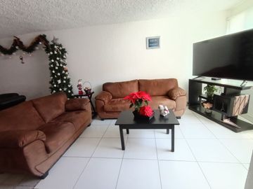 CASA EN VENTA, UN NIVEL, LOMAS DE CORTÉS. EXCELENTE UBICACIÓN, ESCRITURADA
