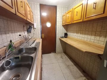 CASA EN VENTA, UN NIVEL, LOMAS DE CORTÉS. EXCELENTE UBICACIÓN, ESCRITURADA