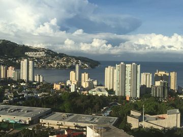 ACAPULCO ZONA DORADA.   PH EN ZONA EXCLUSIVA DE COSTA AZUL.