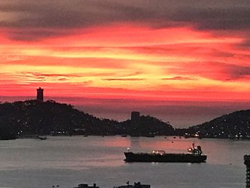 ACAPULCO ZONA DORADA.   PH EN ZONA EXCLUSIVA DE COSTA AZUL.