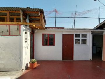 Casa En Lo Espinoza Con Costanera Sur, Quinta Normal