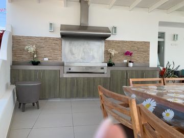 Vendo o Alquilo Hermosa Casa de Playa