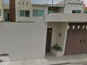 HERMOSA CASA EN JIUTEPEC MORELOS ADJUDICADA CON POSESION