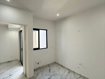 SE VENDE CASA EN MONTECARLO RESIDENCIAL