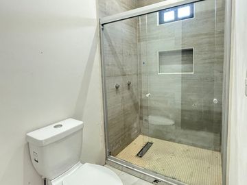 SE VENDE CASA EN MONTECARLO RESIDENCIAL
