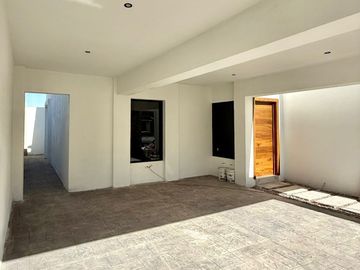 SE VENDE CASA EN MONTECARLO RESIDENCIAL